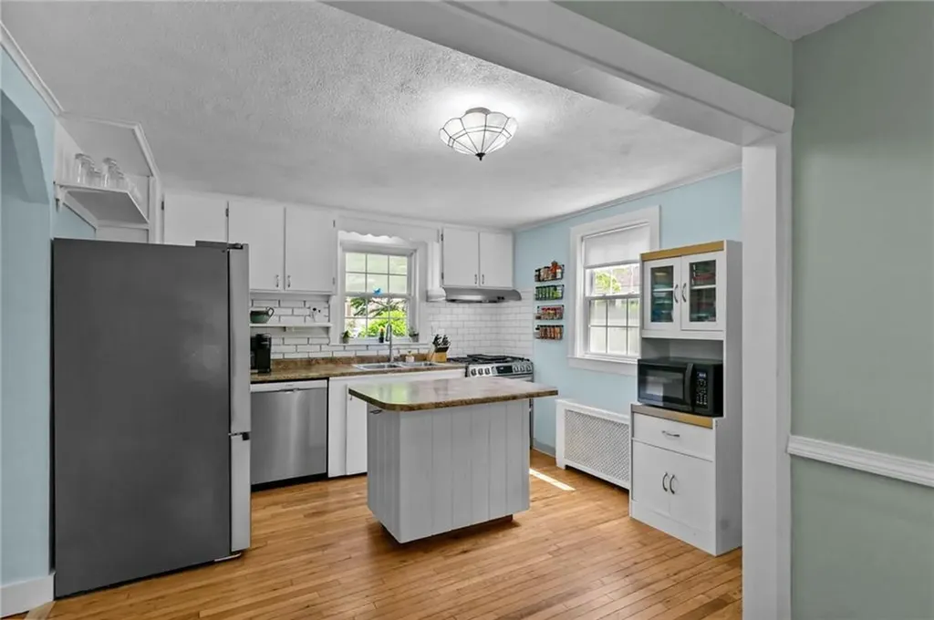 13 Angela Court North Providence RI 02904