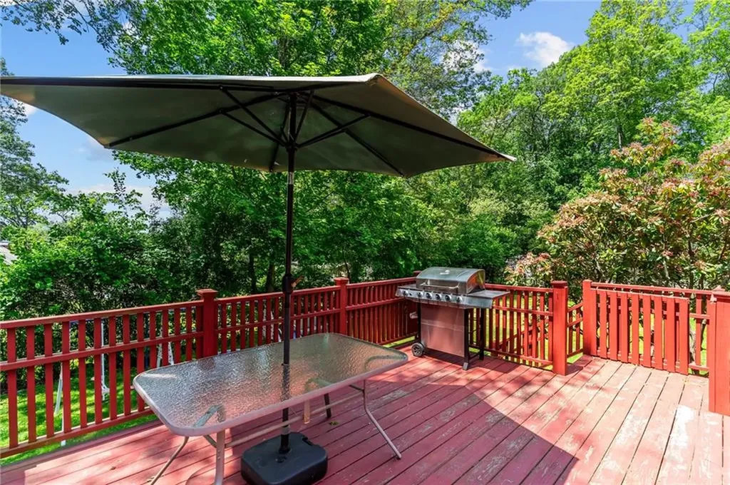 13 Angela Court North Providence RI 02904