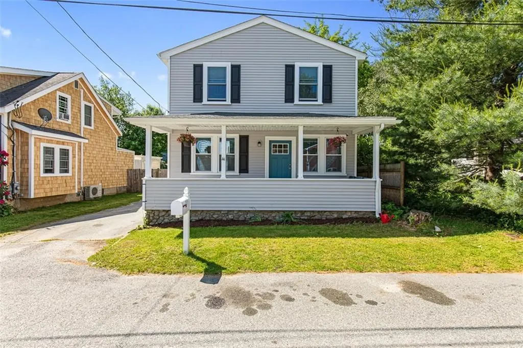 41 Orchard Avenue Barrington RI 02806