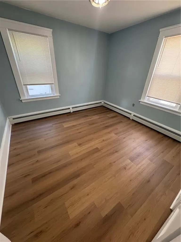 694 Killingly Street Johnston RI 02919