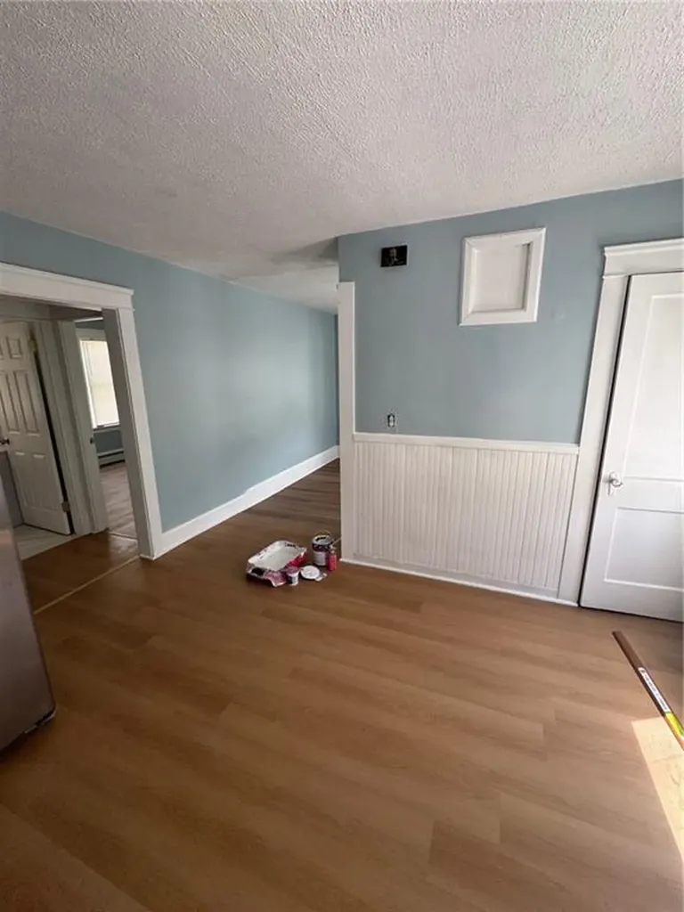 694 Killingly Street Johnston RI 02919