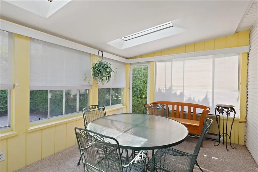 35 Benjamin Avenue Cranston RI 02920