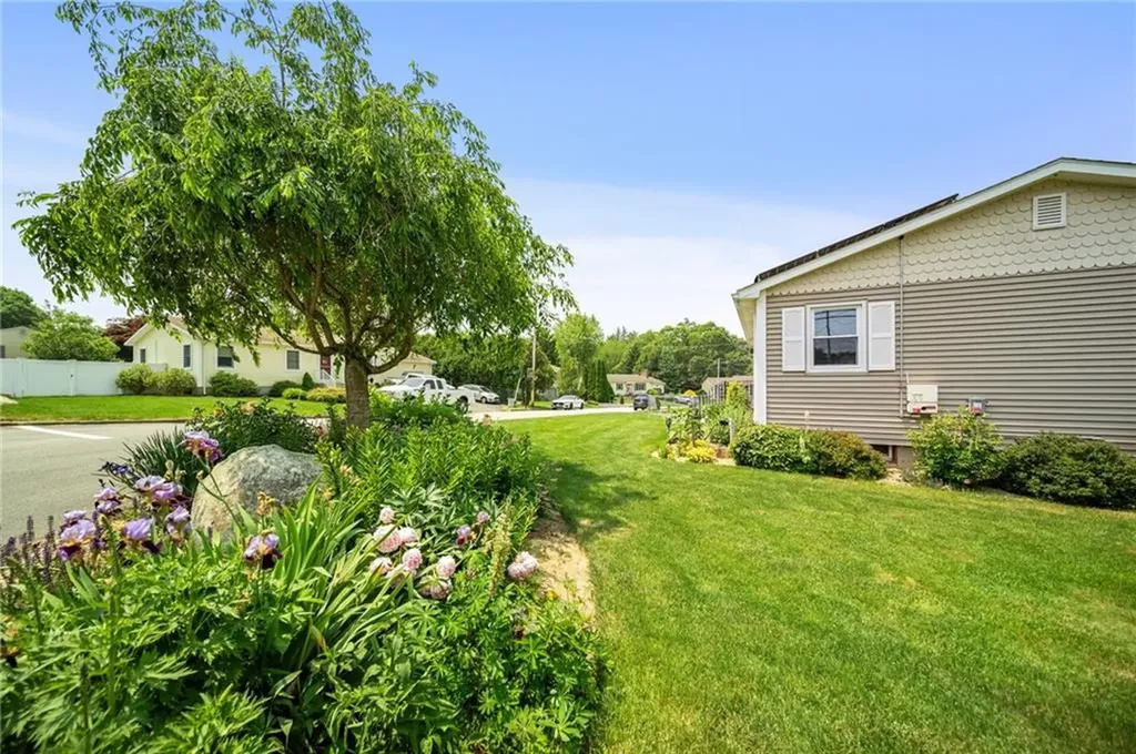 32 Myron Street West Warwick RI 02893