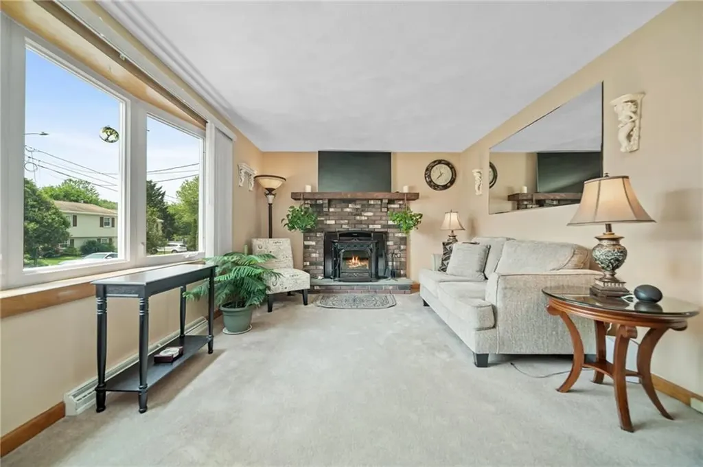 32 Myron Street West Warwick RI 02893