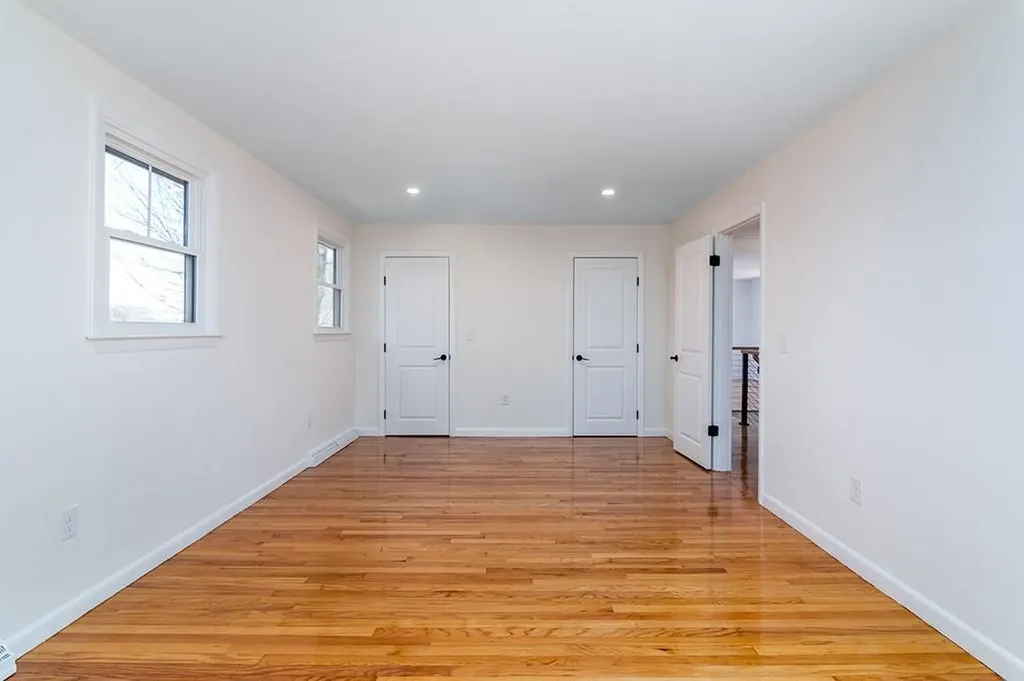332 Tiffany Avenue Warwick RI 02889
