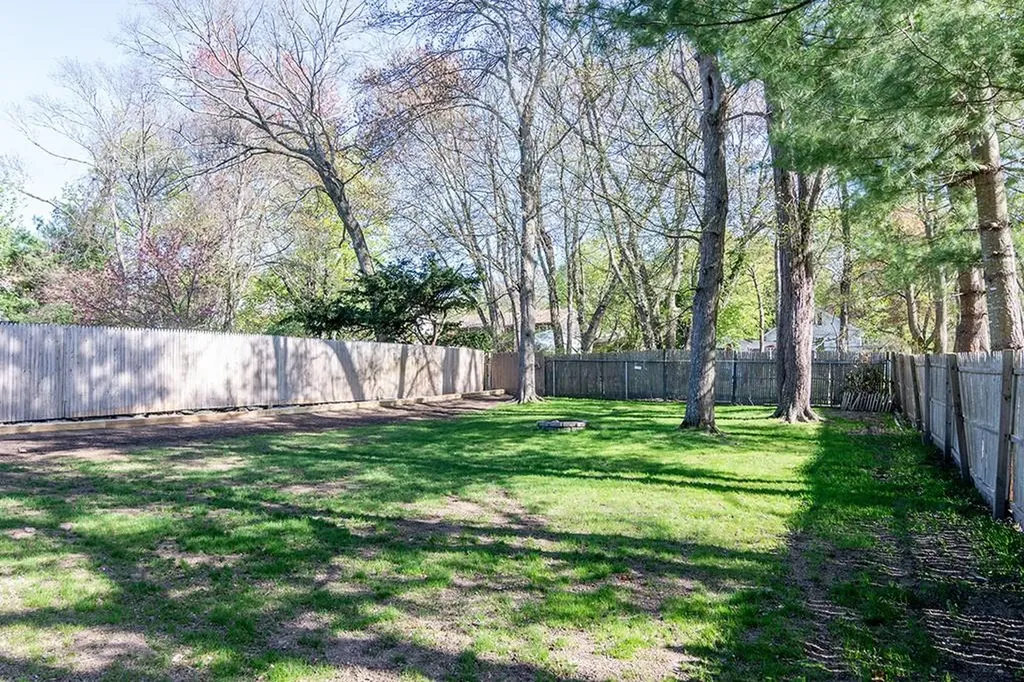 332 Tiffany Avenue Warwick RI 02889