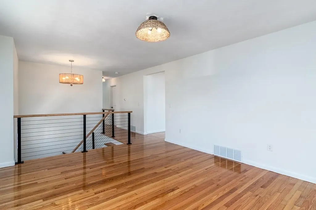 332 Tiffany Avenue Warwick RI 02889