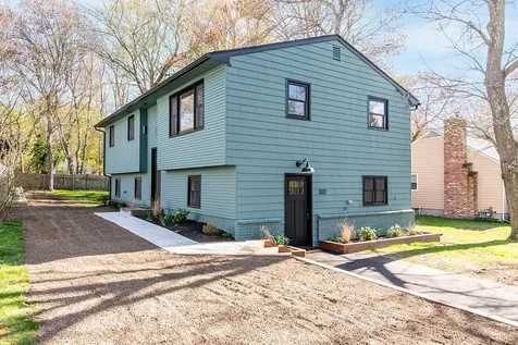 332 Tiffany Avenue Warwick RI 02889