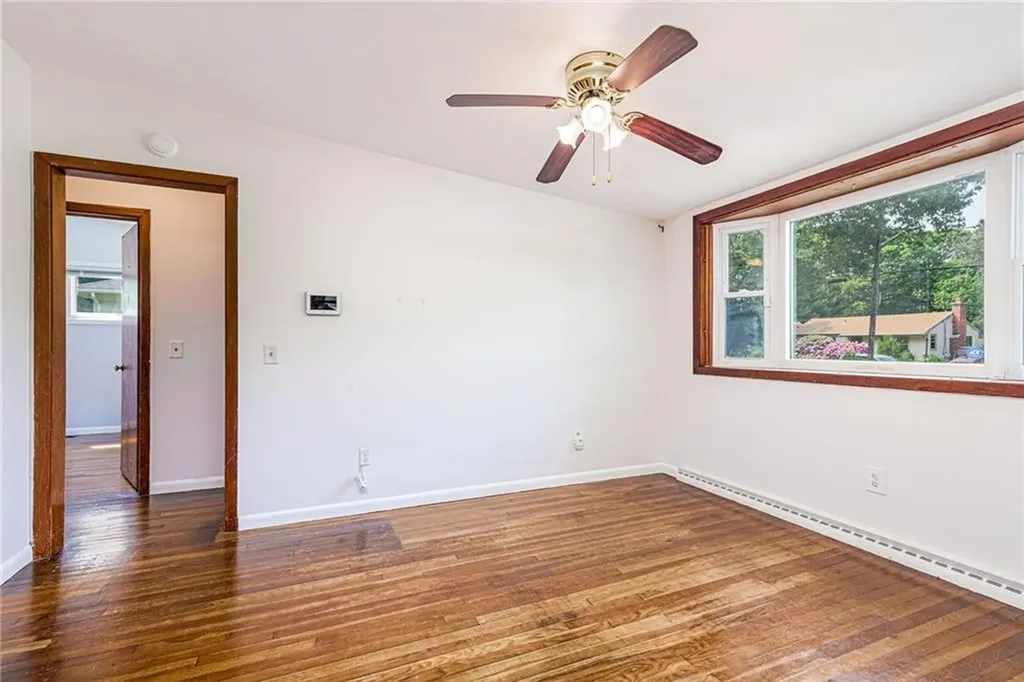 7 Stuart Street Westerly RI 02891