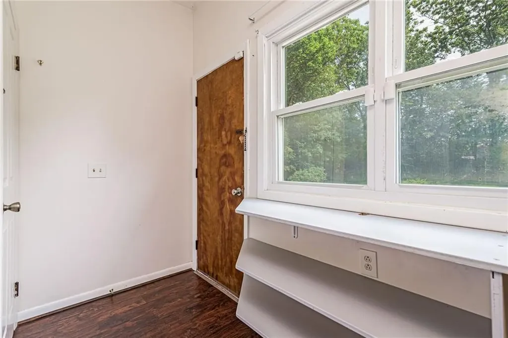 7 Stuart Street Westerly RI 02891