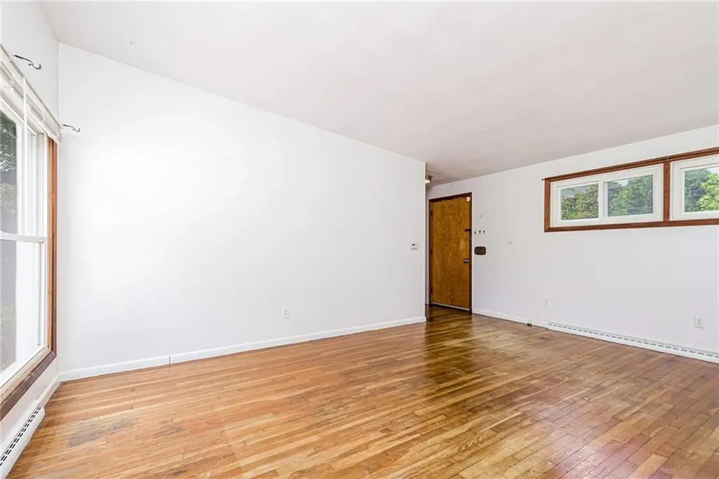 7 Stuart Street Westerly RI 02891