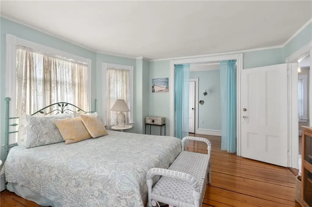 48 Webster Street Newport RI 02840