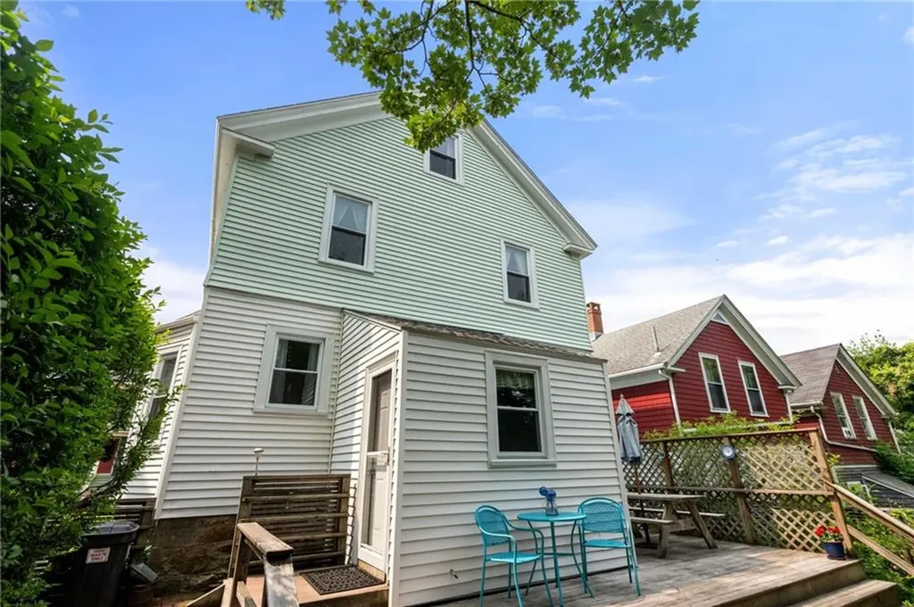 48 Webster Street Newport RI 02840
