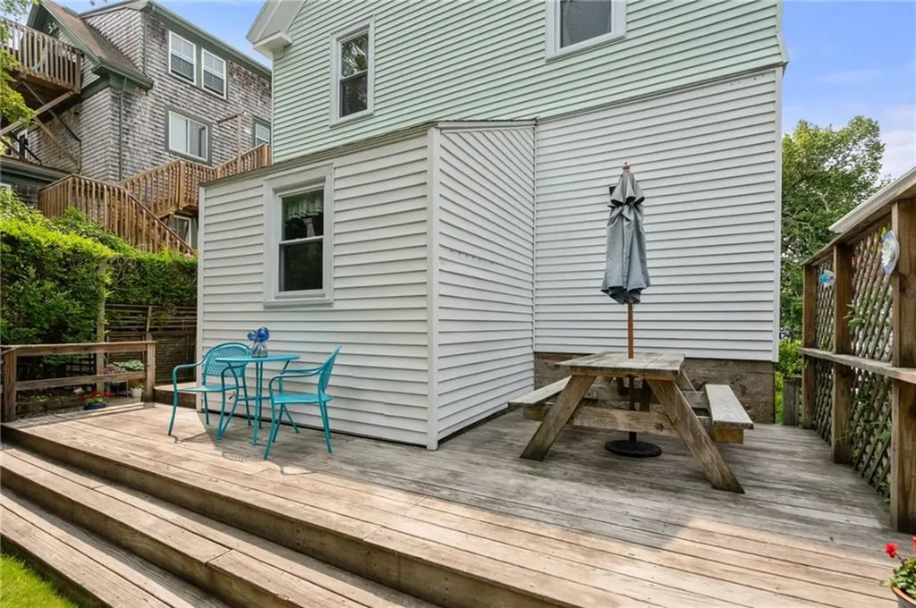 48 Webster Street Newport RI 02840