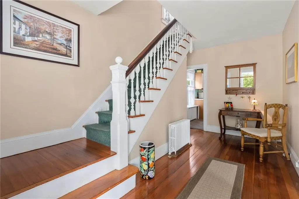 48 Webster Street Newport RI 02840