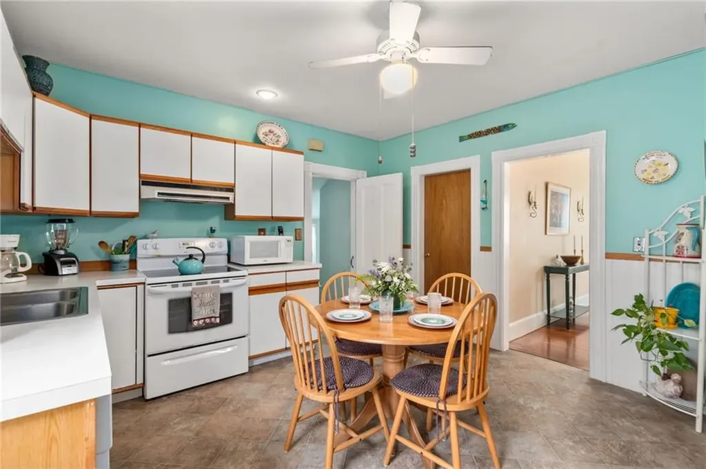 48 Webster Street Newport RI 02840