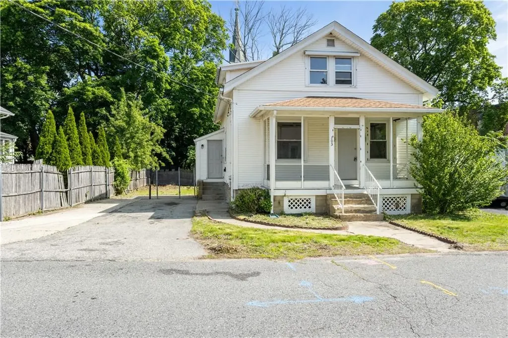 103 Henrietta Street Providence RI 02904