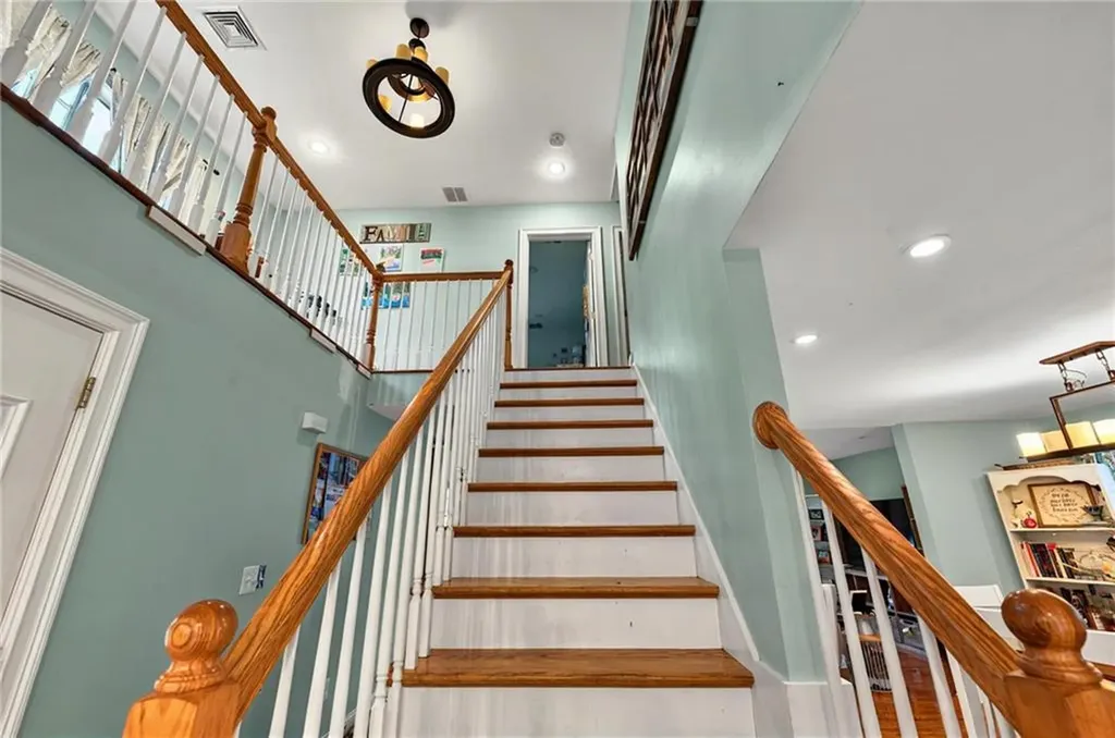 69 Arnold Street Lincoln RI 02865