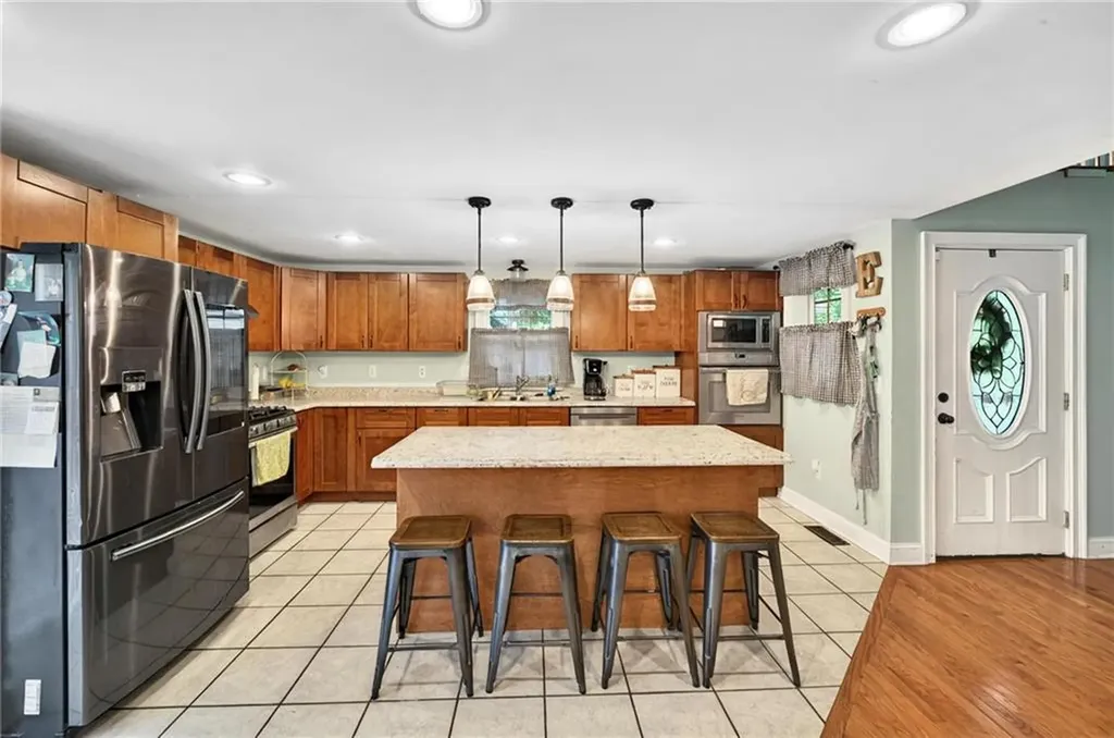 69 Arnold Street Lincoln RI 02865