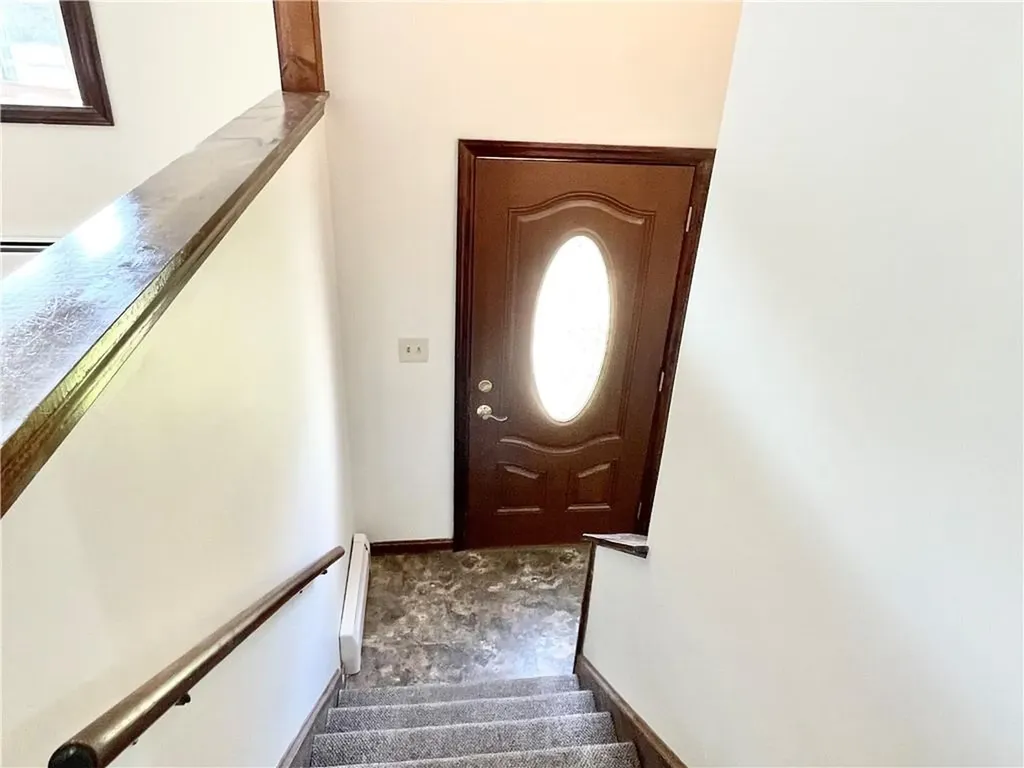 154 Aylsworth Avenue Woonsocket RI 02895