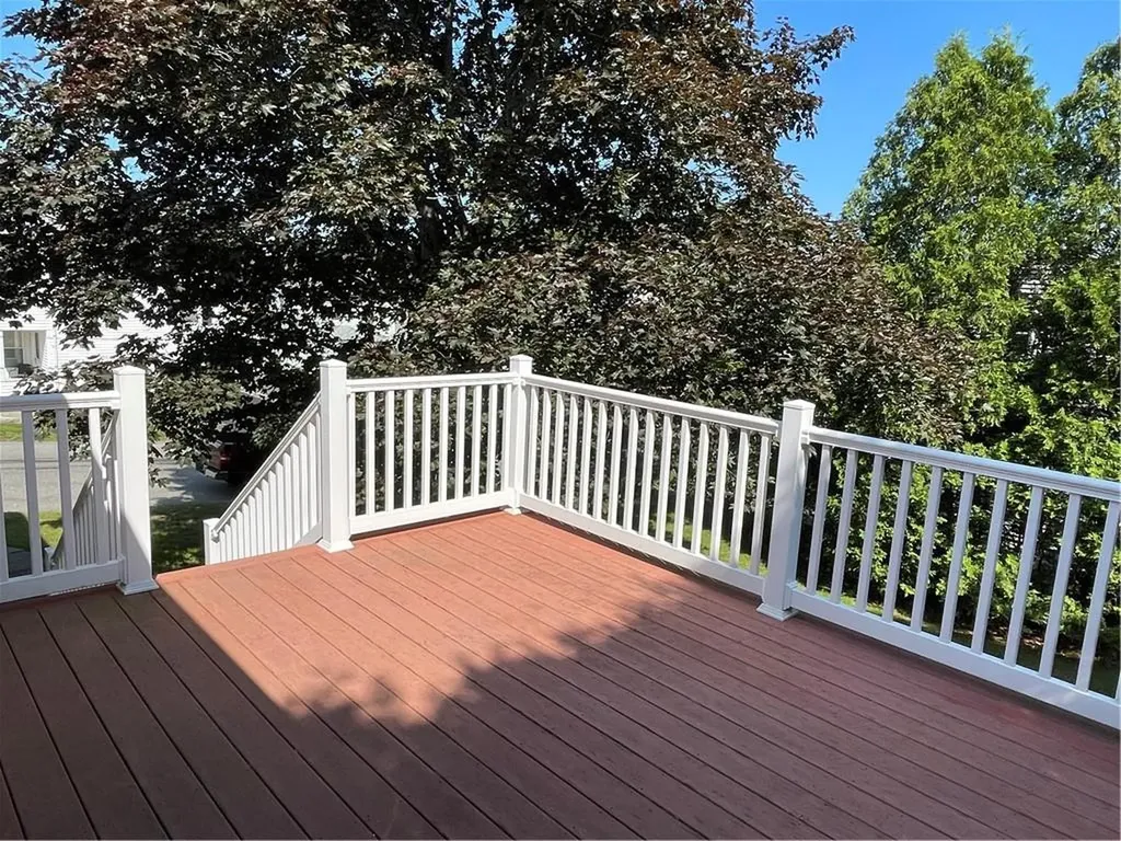 154 Aylsworth Avenue Woonsocket RI 02895