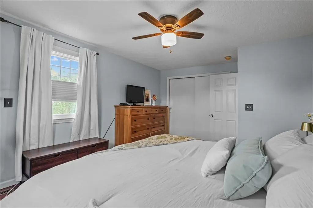 30 Lloyd Phillips Court Pawtucket RI 02861