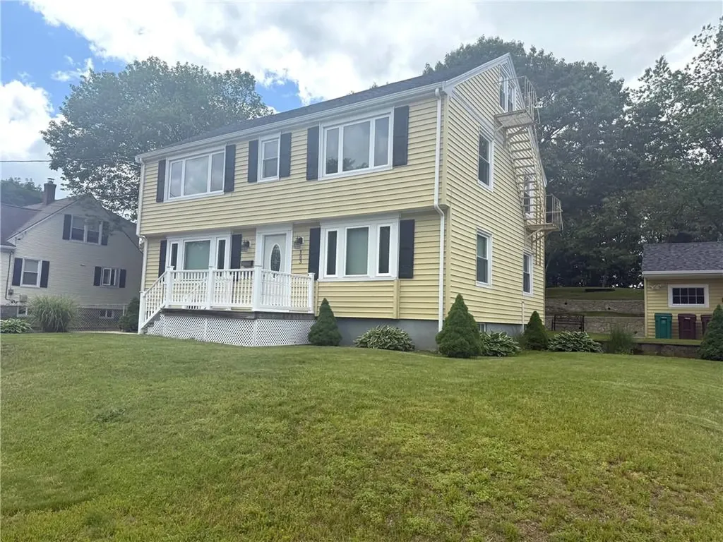 183 Linden Avenue Woonsocket RI 02895