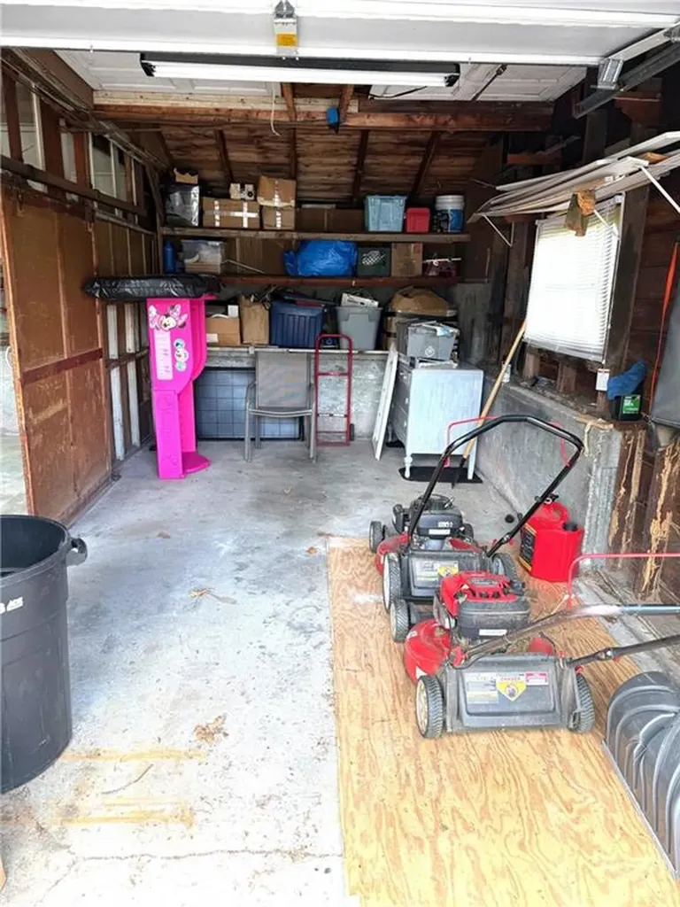 183 Linden Avenue Woonsocket RI 02895
