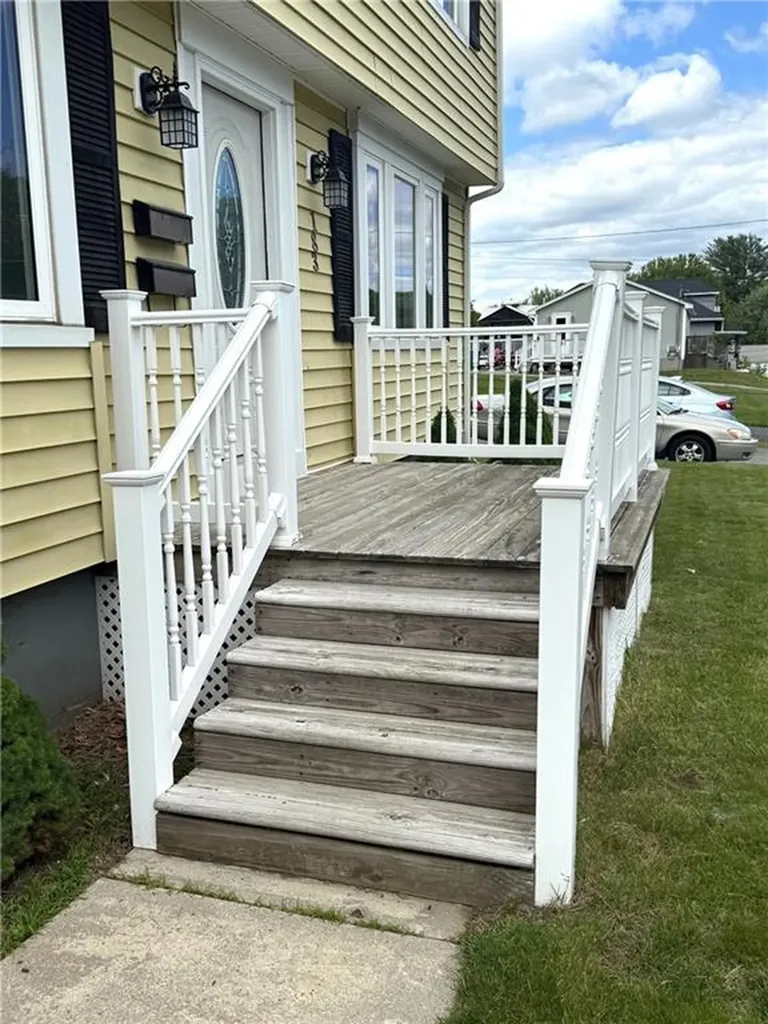 183 Linden Avenue Woonsocket RI 02895