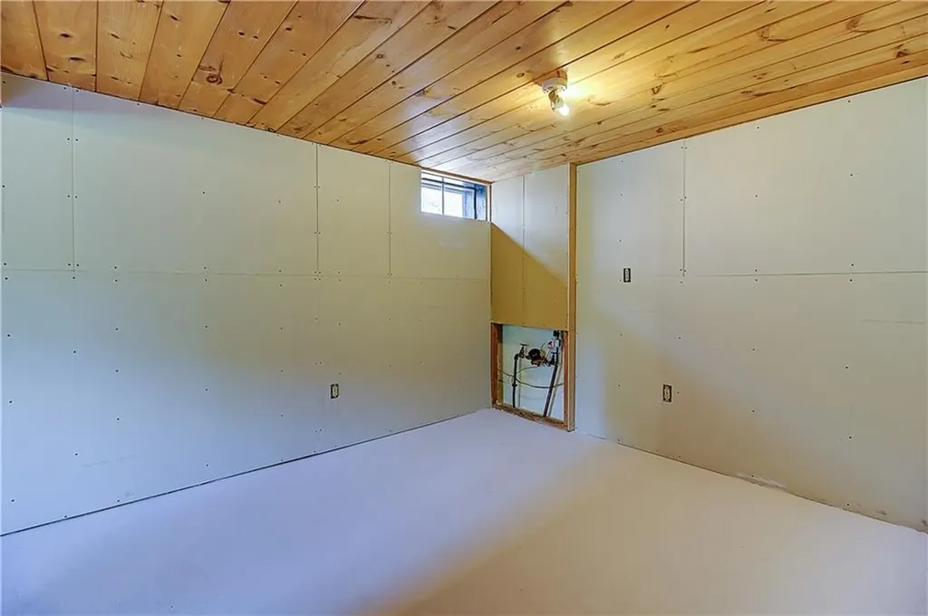 25 Bonaparte Street North Providence RI 02904