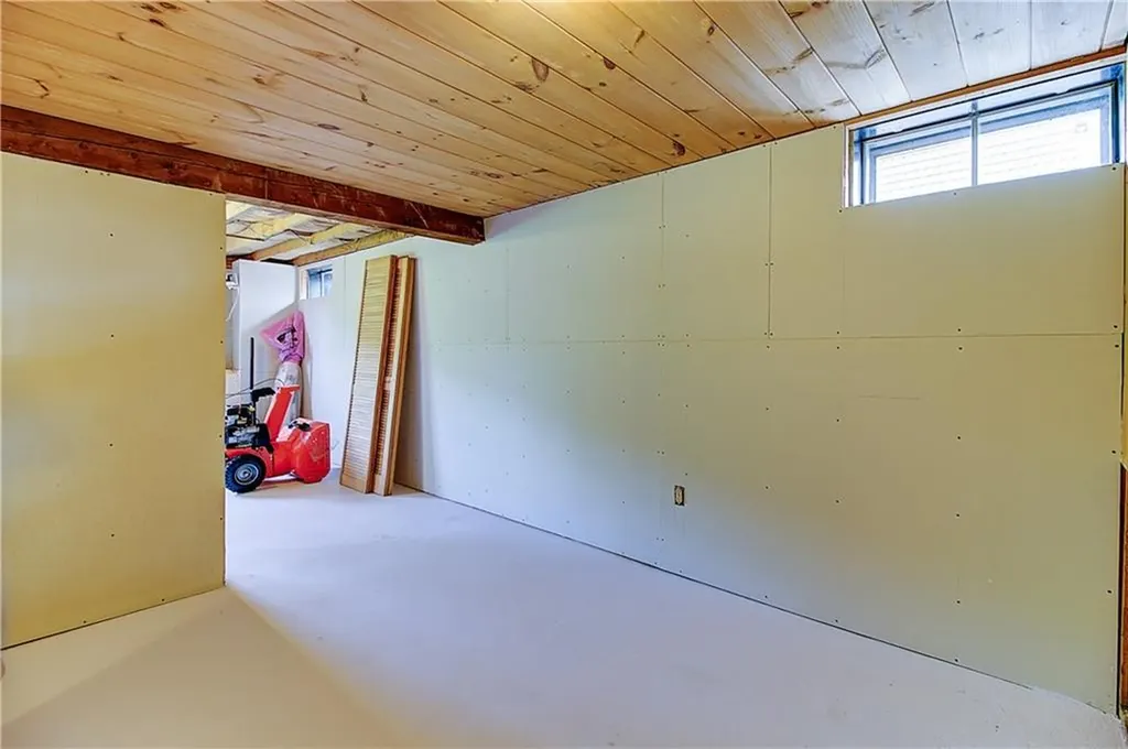 25 Bonaparte Street North Providence RI 02904