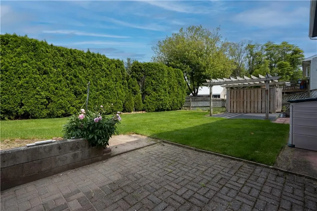 25 Bonaparte Street North Providence RI 02904