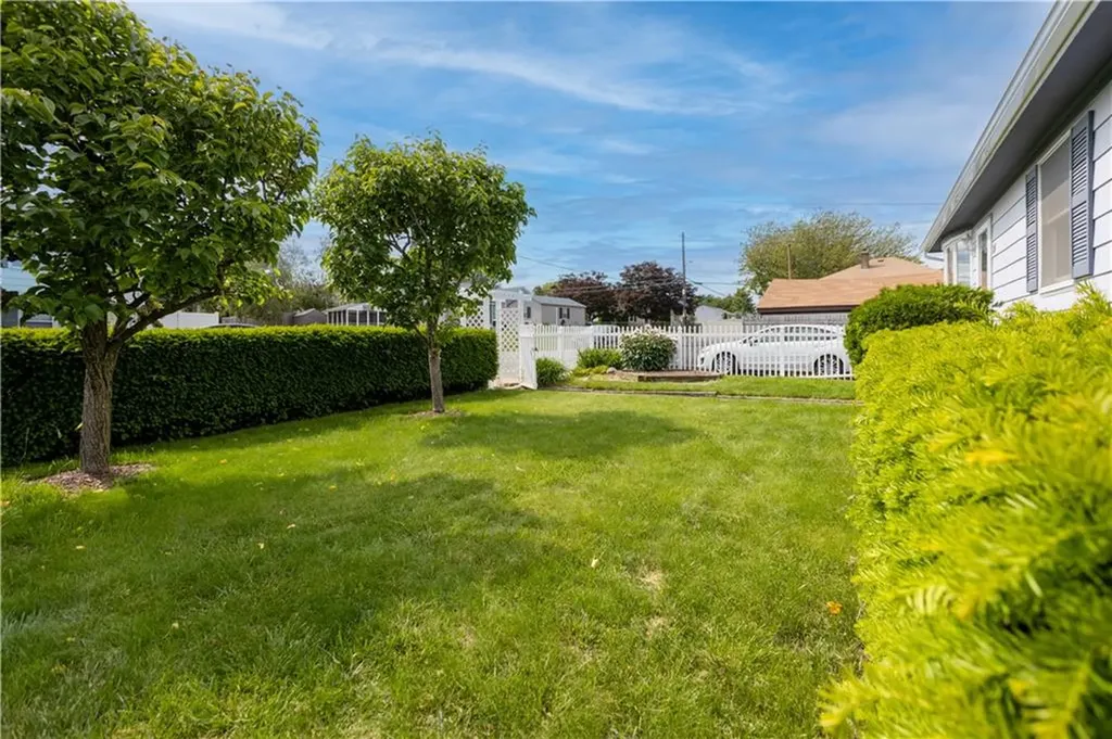 25 Bonaparte Street North Providence RI 02904