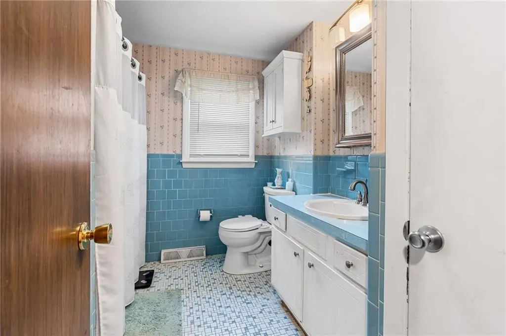 65 Winfield Road Johnston RI 02919