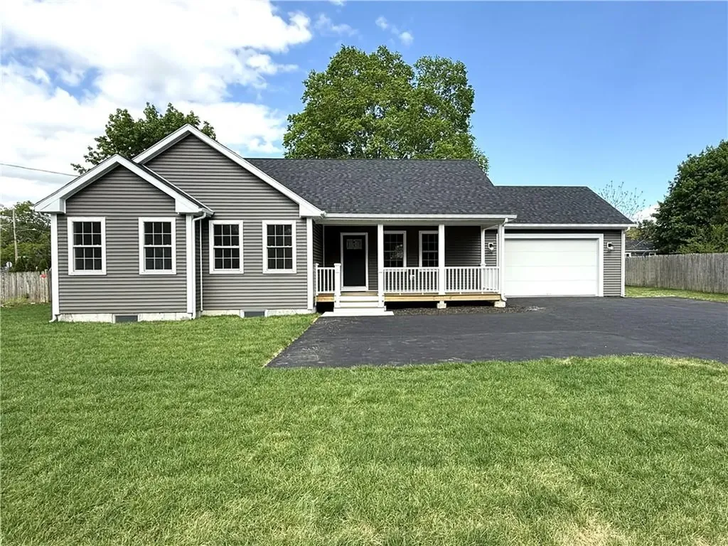 189 Pleasant View Avenue Smithfield RI 02917