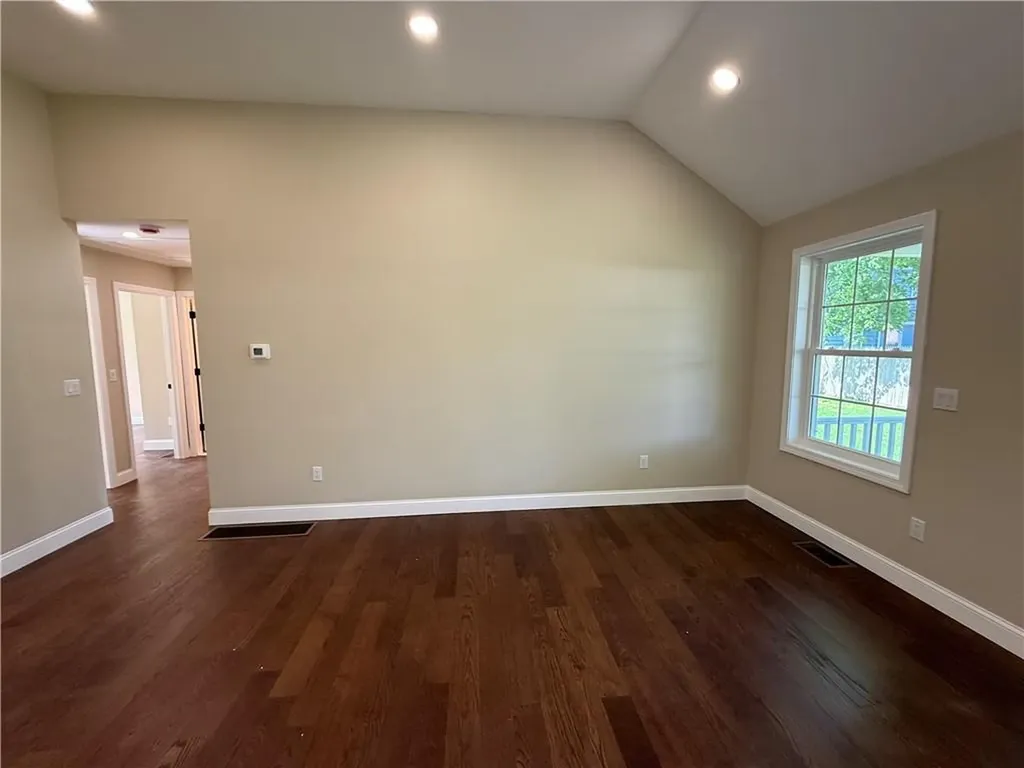 189 Pleasant View Avenue Smithfield RI 02917