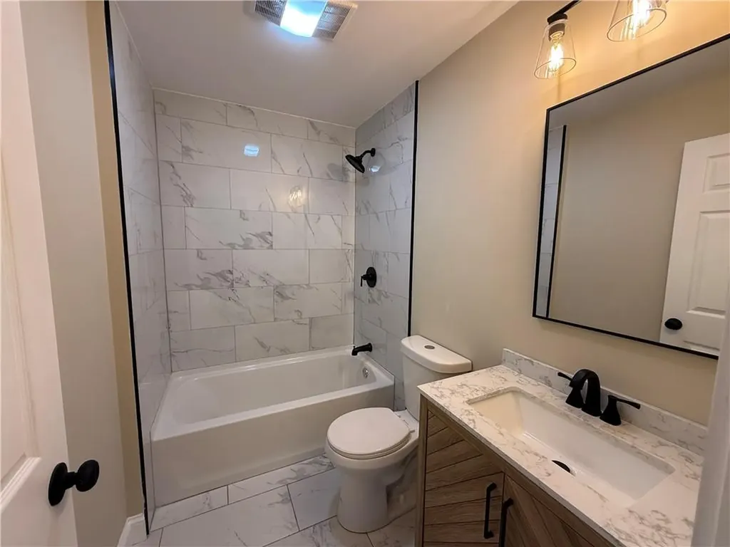 189 Pleasant View Avenue Smithfield RI 02917