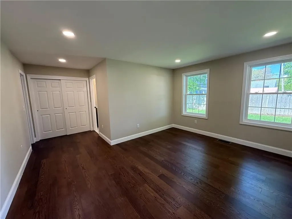 189 Pleasant View Avenue Smithfield RI 02917