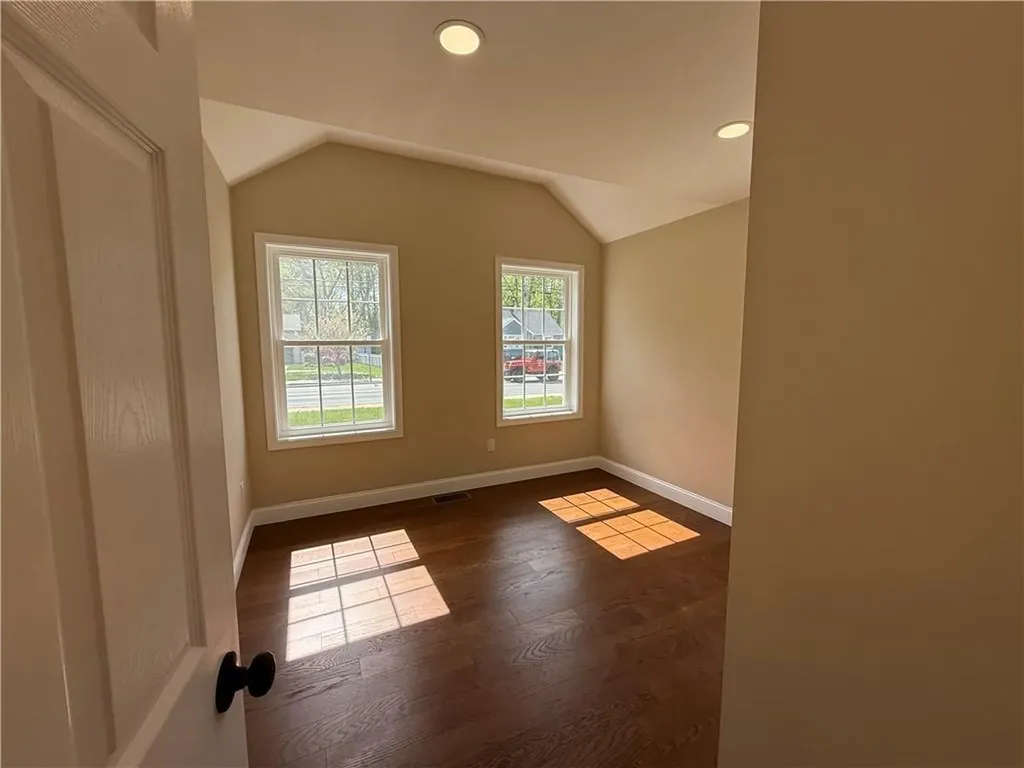 189 Pleasant View Avenue Smithfield RI 02917