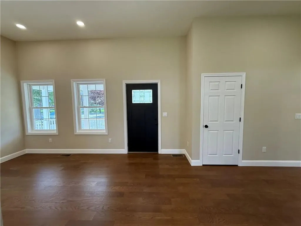 189 Pleasant View Avenue Smithfield RI 02917