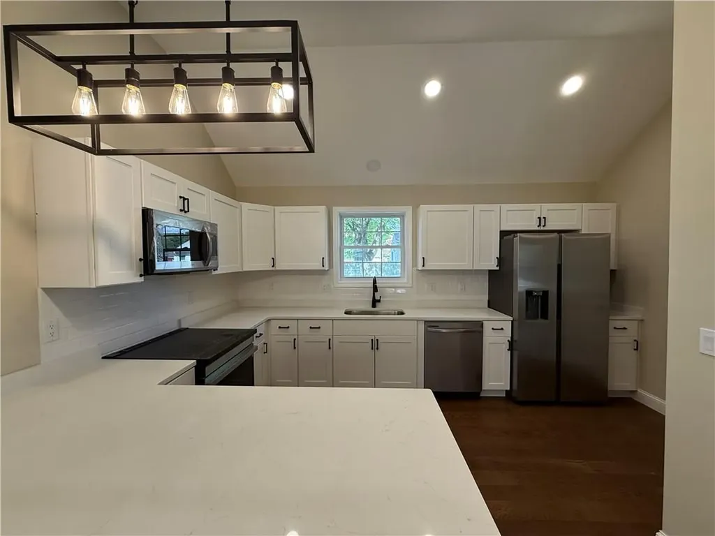 189 Pleasant View Avenue Smithfield RI 02917