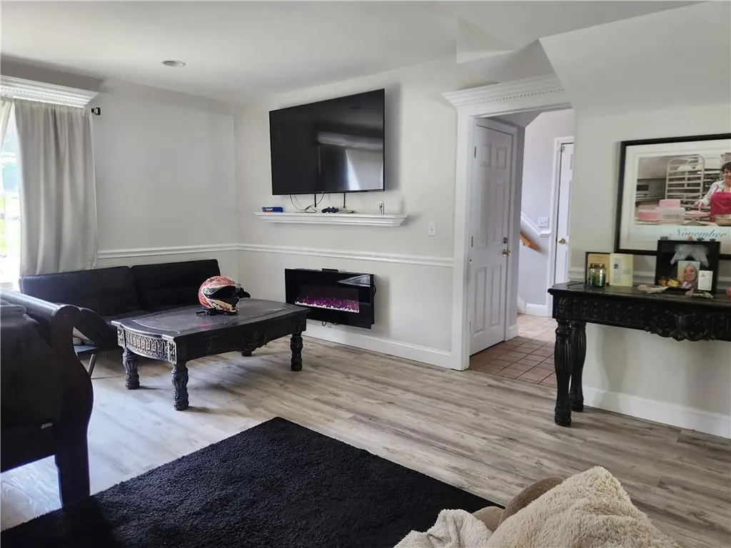 49 Wine Street Cranston RI 02920