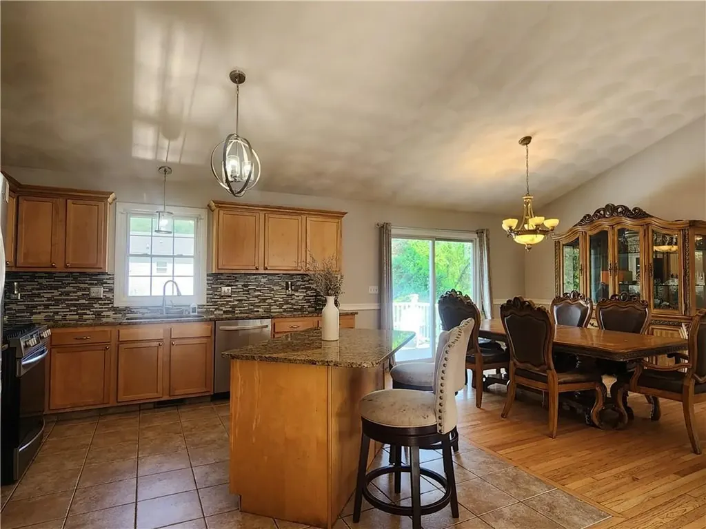 49 Wine Street Cranston RI 02920