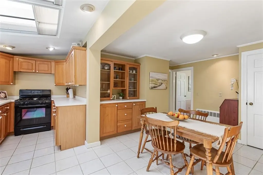 1 Joann Drive Barrington RI 02806