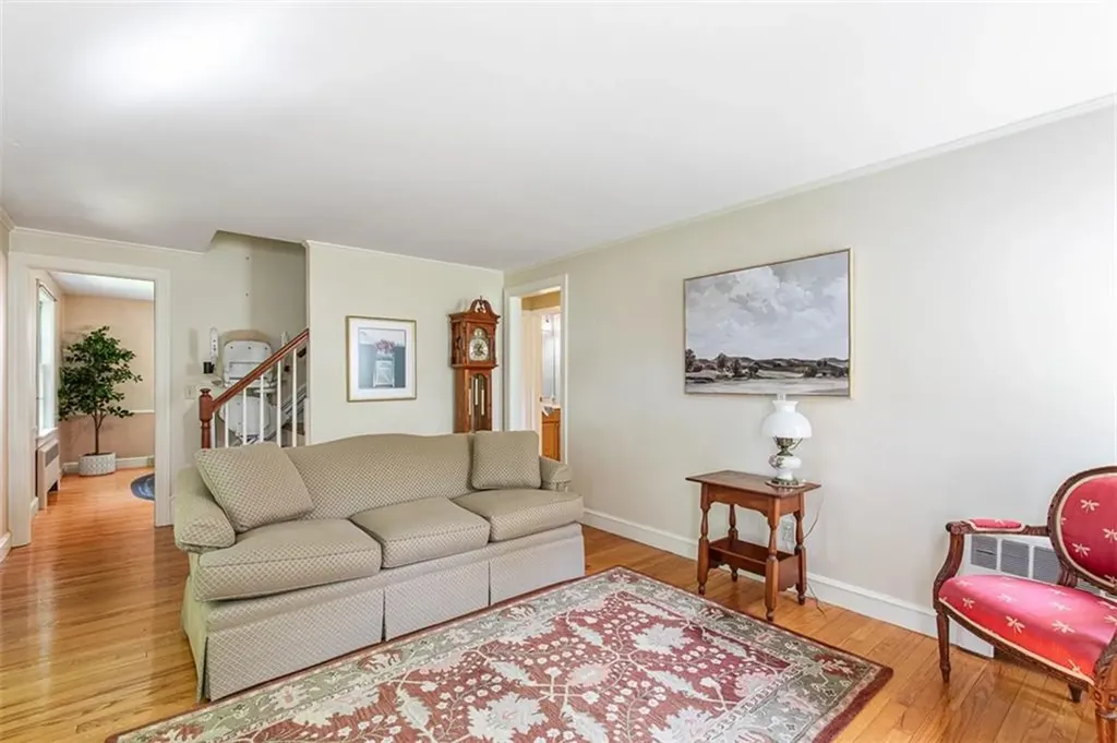 1 Joann Drive Barrington RI 02806