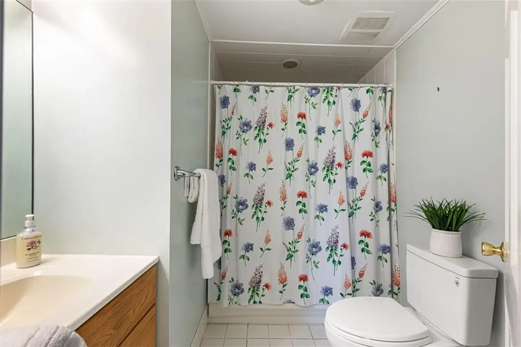 1 Joann Drive Barrington RI 02806