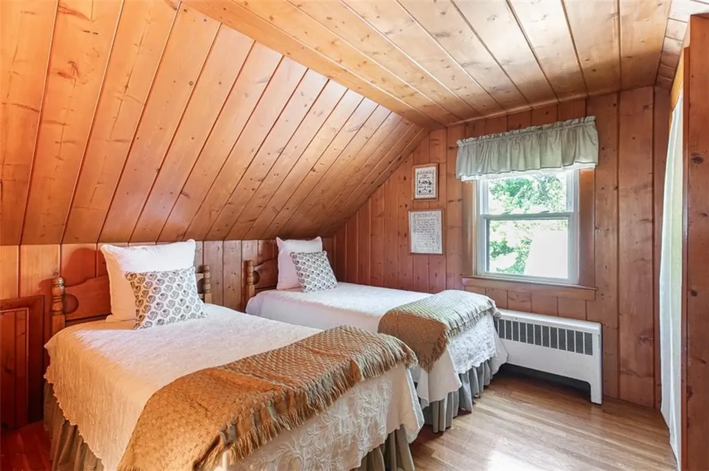 1 Joann Drive Barrington RI 02806