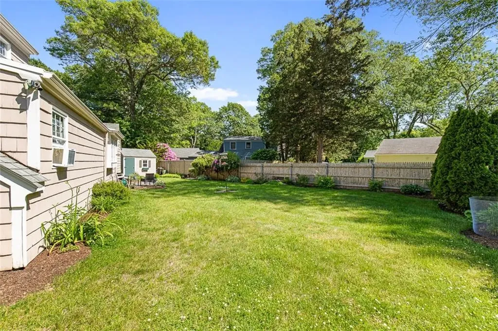 1 Joann Drive Barrington RI 02806