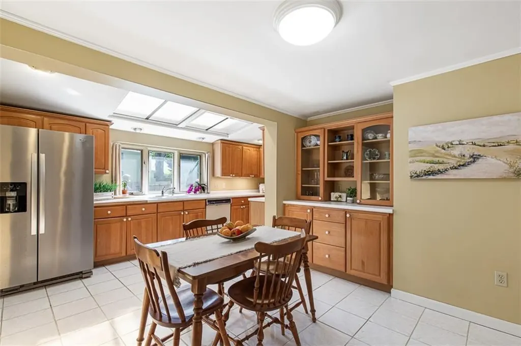 1 Joann Drive Barrington RI 02806