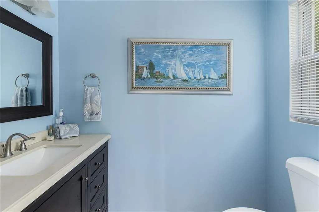 24 Cobblestone Terrace Coventry RI 02816